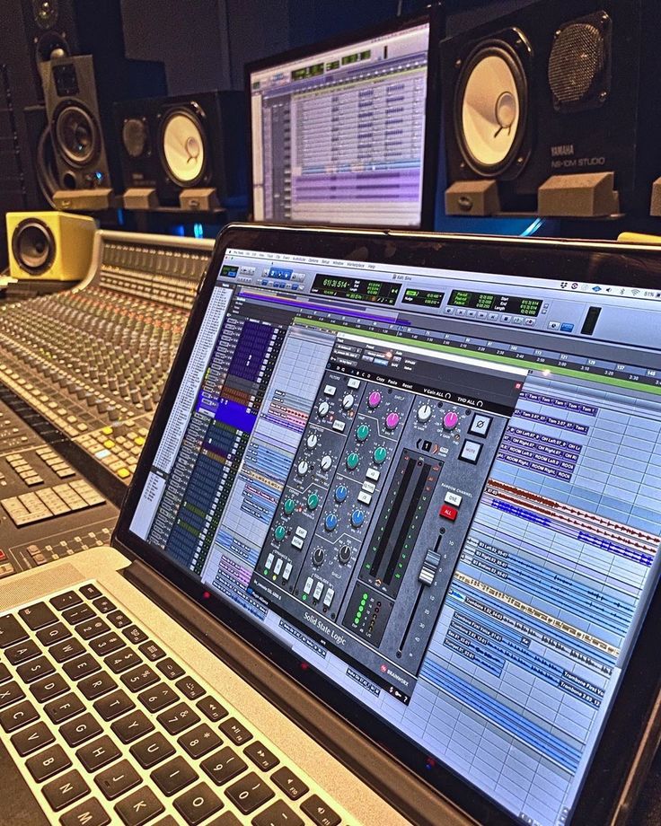 Ian, the music producer, smiling.